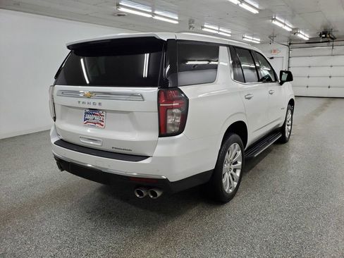 Used 2021 Chevrolet Tahoe Premier w/ Premium Package image 4