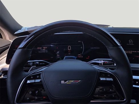 New 2026 Cadillac Lyriq V image 10