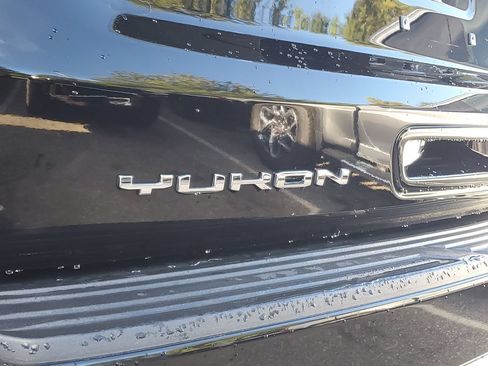 Used 2022 GMC Yukon Denali AWD/4WD image 7