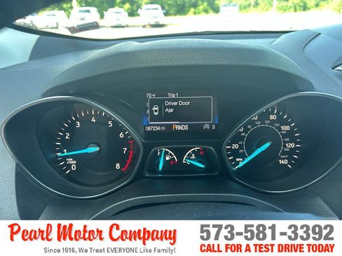 Used 2017 Ford Escape Titanium AWD/4WD image 12