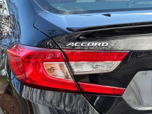 Used 2019 Honda Accord Sport image 26