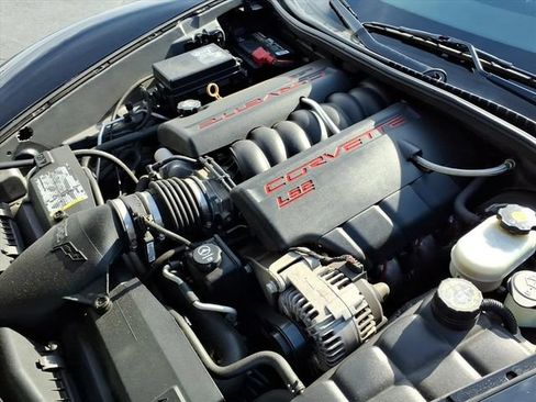 Used 2007 Chevrolet Corvette Convertible w/ Preferred Equipment Group RWD image 14