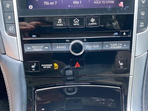 Used 2018 INFINITI Q60 3.0t Luxe w/ Sensory Package 3.0T Luxe RWD image 34