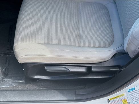 Used 2022 Honda Insight EX image 15