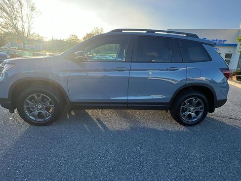 Used 2024 Honda Passport TrailSport image 7