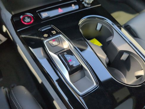 New 2025 Audi S6 e-tron Prestige image 16