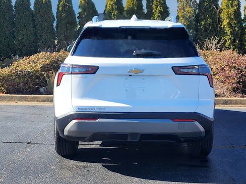 New 2026 Chevrolet Equinox LT AWD/4WD image 8