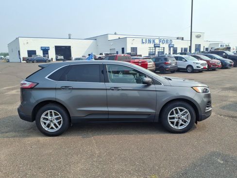 Certified 2024 Ford Edge SEL AWD/4WD image 7