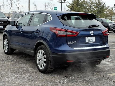 Used 2022 Nissan Rogue Sport S image 6