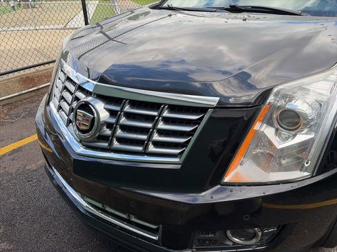 Used 2016 Cadillac SRX Performance w/ Midnight Edition Package AWD/4WD image 2