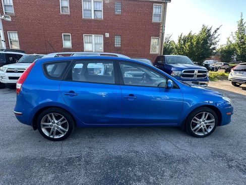 Used 2012 Hyundai Elantra FWD image 4