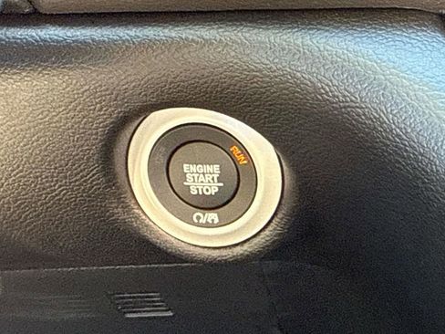 New 2026 Chrysler Voyager LX image 26