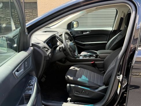 Used 2020 Ford Edge SE AWD/4WD image 22