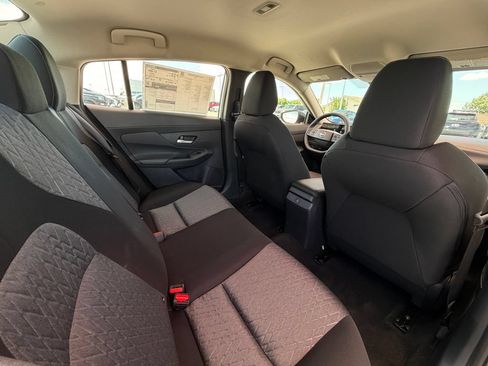New 2026 Nissan Sentra SV FWD image 31