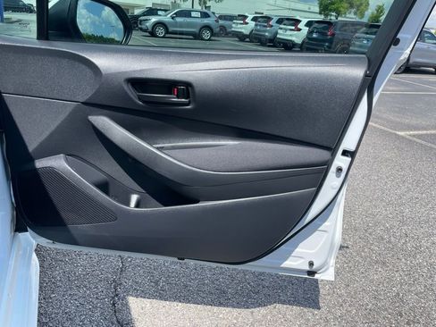 Used 2024 Toyota Corolla LE FWD image 28