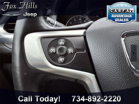 Used 2020 GMC Acadia SLT image 18