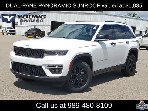 Used 2022 Jeep Grand Cherokee Limited AWD/4WD image 1