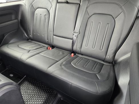 Used 2021 Land Rover Defender 90 First Edition image 27