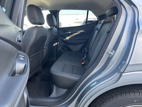 Used 2025 Buick Encore GX Avenir w/ Avenir Technology Package image 17