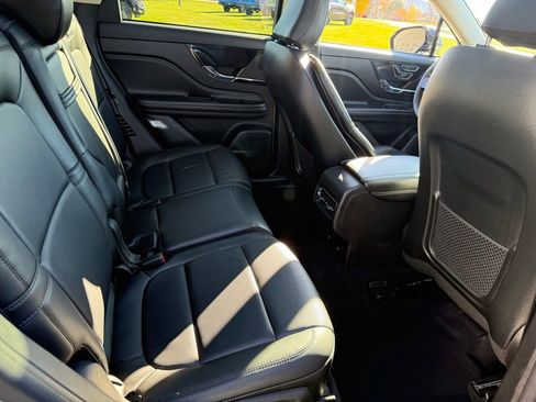 Used 2023 Lincoln Corsair Reserve w/ Equipment Group 201A image 14