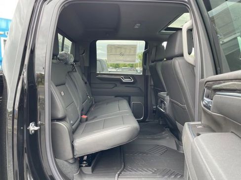New 2026 Chevrolet Silverado 2500 LTZ w/ LTZ Plus Package AWD/4WD image 17