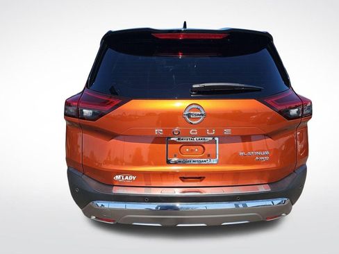 Used 2021 Nissan Rogue Platinum image 25