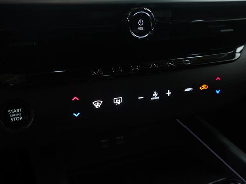 Used 2025 Nissan Murano SL image 21