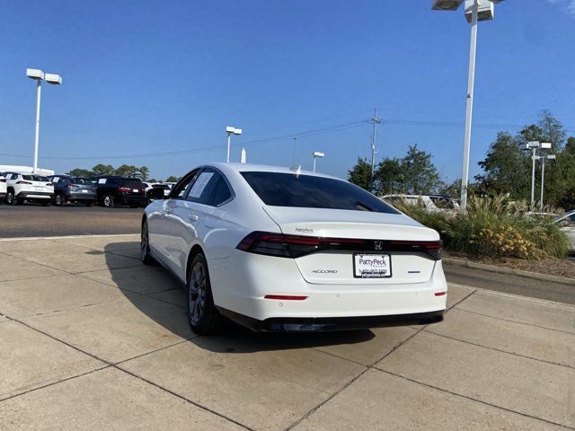 Used 2025 Honda Accord EX-L image 9