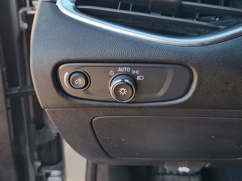 Used 2024 Chevrolet Malibu LT image 29