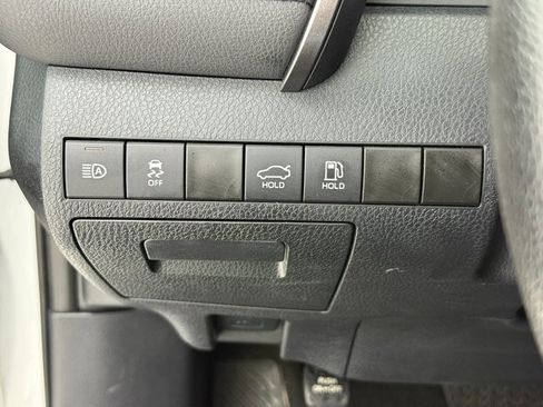 Used 2024 Toyota Camry LE image 10