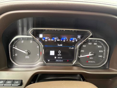 Used 2022 GMC Sierra 3500 Denali w/ Denali Ultimate Package image 11