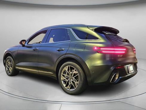 Used 2023 Genesis GV70 2.5T w/ Advanced Package image 7