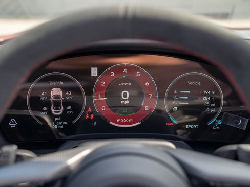 New 2026 Porsche 911 Carrera GTS RWD image 16