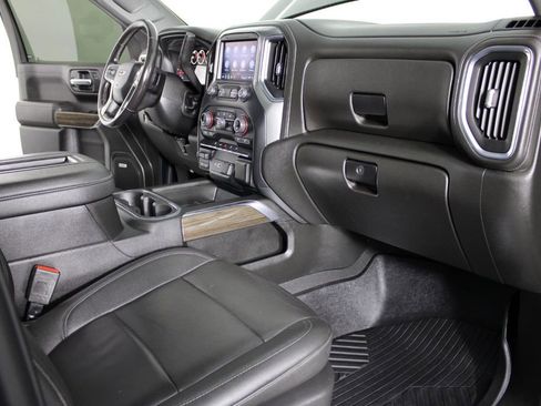 Used 2022 Chevrolet Silverado 1500 LT Trail Boss w/ Convenience Package II image 41