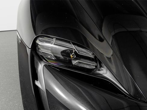 Used 2020 Porsche Taycan Turbo S w/ Premium Package image 16