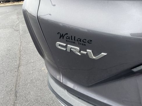 Used 2019 Honda CR-V LX image 7