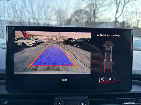 Used 2022 Audi Q5 2.0T Premium w/ Convenience Package image 57