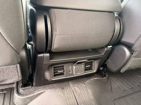 New 2026 GMC Sierra 1500 Elevation w/ Elevation Select Package AWD/4WD image 16