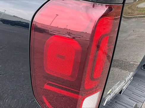 Used 2020 Honda Ridgeline Black Edition image 30