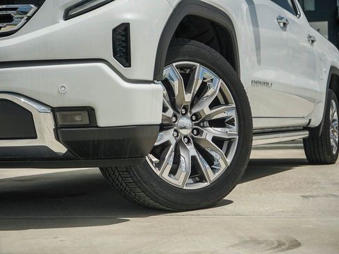 New 2026 GMC Sierra 1500 Denali w/ Denali Reserve Package AWD/4WD image 6