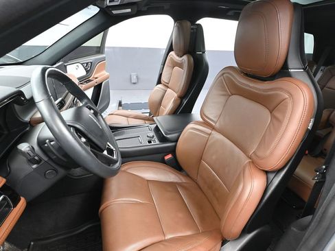 Used 2023 Lincoln Aviator Reserve w/ Equipment Group 201A image 26