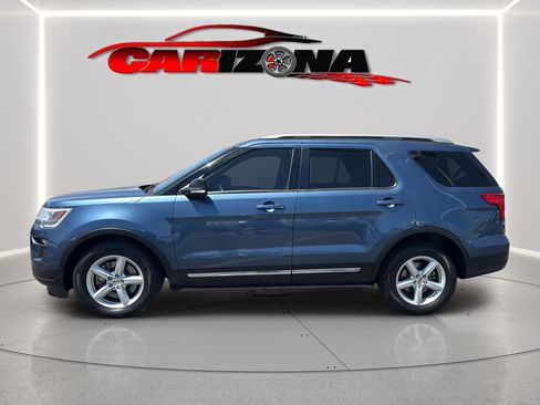 Used 2018 Ford Explorer XLT w/ Equipment Group 202A FWD image 10