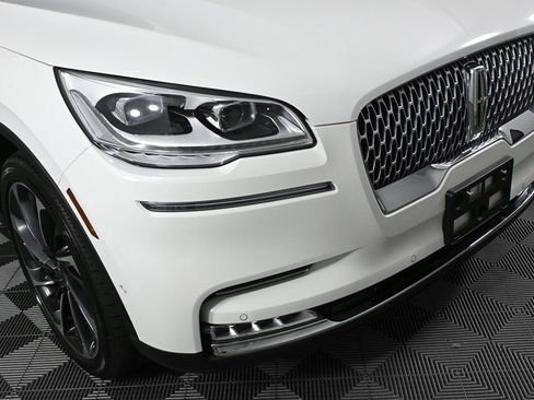 Used 2022 Lincoln Aviator Reserve w/ Equipment Group 201A image 36