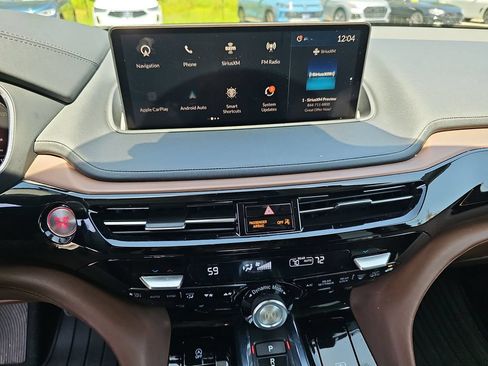 Used 2022 Acura MDX SH-AWD w/ Technology Package image 13