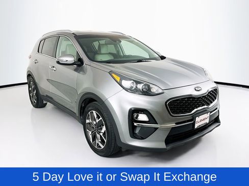 Used 2020 Kia Sportage EX image 3