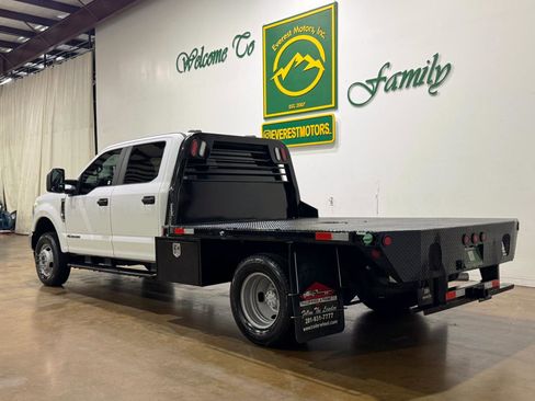 Used 2021 Ford F350 XL w/ Power Equipment Group AWD/4WD image 6