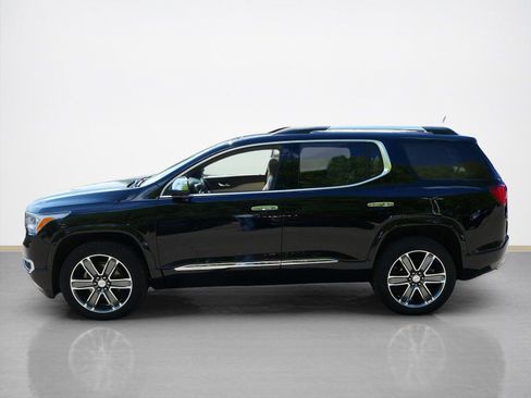 Used 2019 GMC Acadia Denali w/ Technology Package AWD/4WD image 6