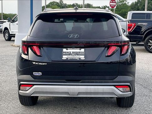 Used 2025 Hyundai Tucson SEL FWD image 4