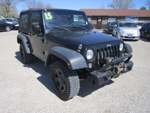 Used 2015 Jeep Wrangler Sport image 3