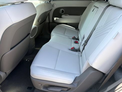 New 2026 Hyundai Palisade SEL Premium FWD image 21